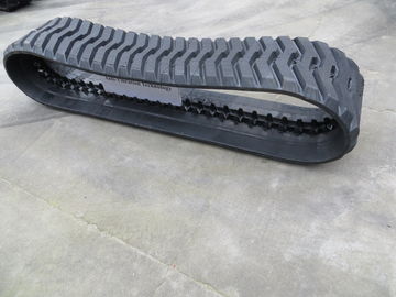 Ein guter Preis. Hochdruckfähige und langlebige BOBCAT T870 und T830 Schiebe- und Lenkstreifen aus Gummi 450 X 86BL X 58 Online