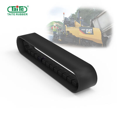 Ein guter Preis. Cat-Asphalt-Straßenbetoniermaschinen-Gummi spürt flache Bahn-Antihochtemperatur- und dauerhaft auf Online