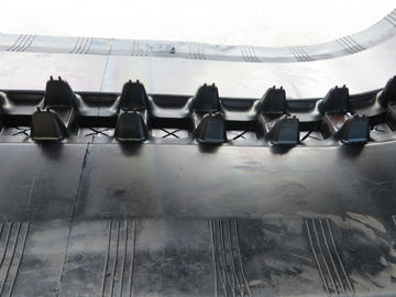 Ein guter Preis. 450 X 90CL X 60 landwirtschaftliche Gummi-Bahn-Länge 5400mm für kleine Erntemaschine CLAAS Online